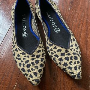 Rothys leopard point size 8